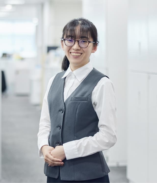 Y.S 業務部　事務公務課　2023年入会